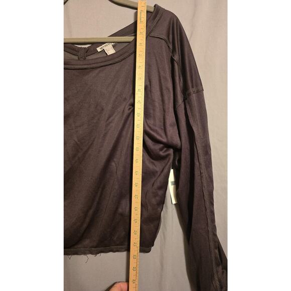Forever 21 Knit Top Womens Medium Charcoal Long Sleeve Open Back Crop Shirt - Picture 7 of 9